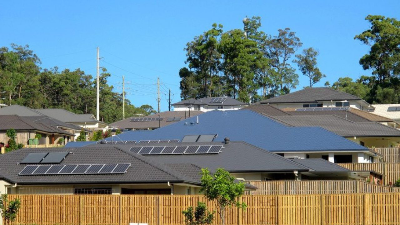 AGL to expand P2P trial in Adelaide as consumers embrace solar