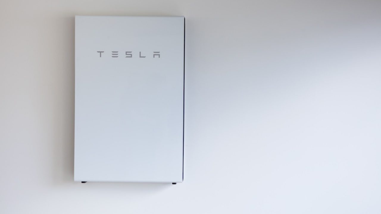 AGL extends home battery and virtual power plant offering to